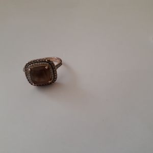 Quartz stone ring